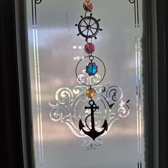 Anchor Sun Catcher - Picture 4 of 7